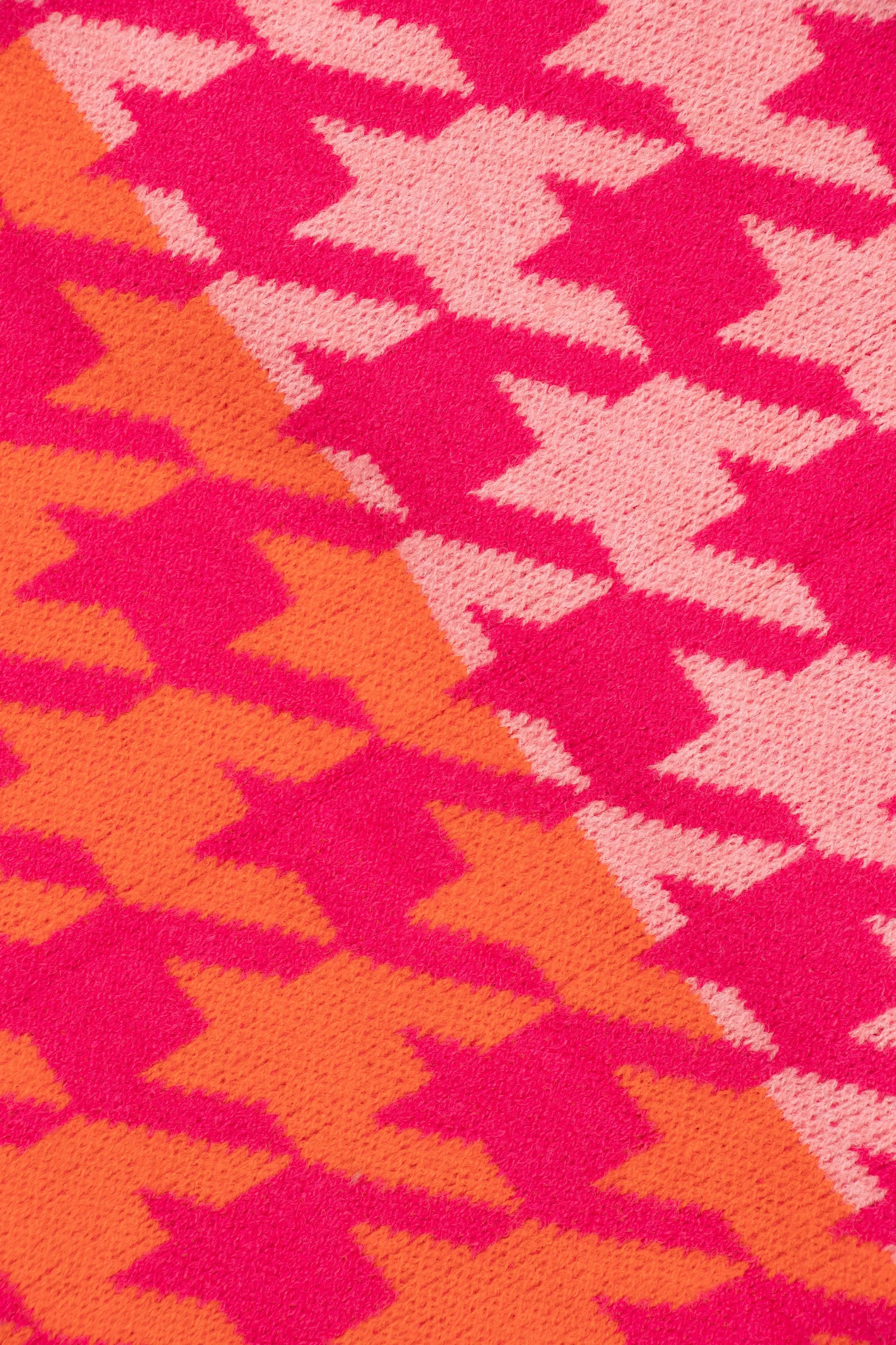 Jana Heavyweight Scarf - Fuchsia/Orange, Houndstooth