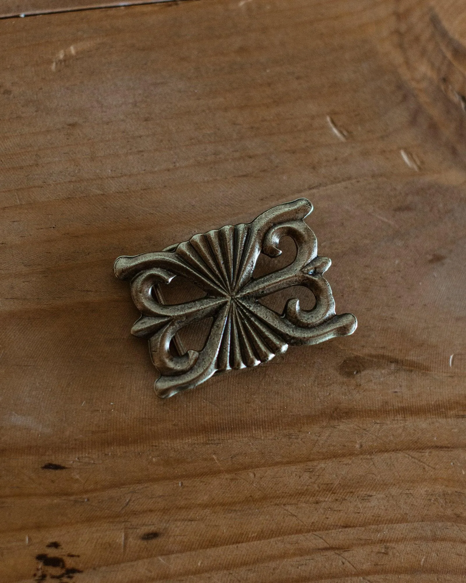 VINTAGE CAST BUCKLE